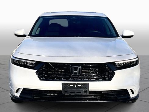 Used 2023 Honda Accord EX image 3