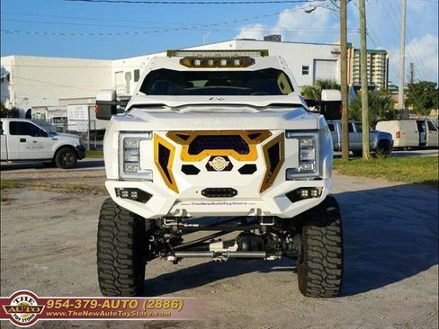 Used 2002 Ford Excursion Limited image 2