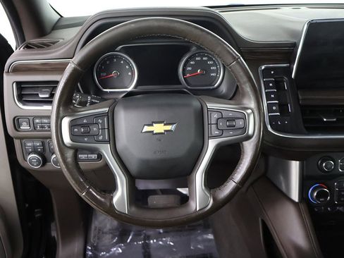 Used 2021 Chevrolet Suburban Z71 w/ Z71 Off-Road Package image 42