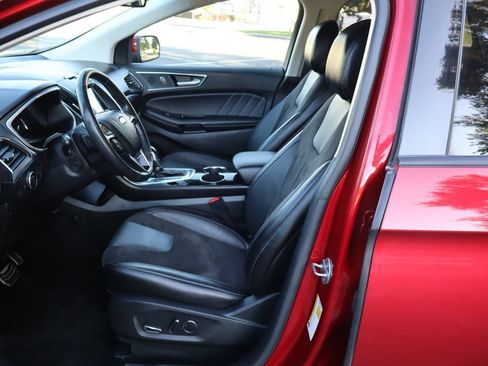 Used 2018 Ford Edge Sport w/ Equipment Group 401A AWD/4WD image 18