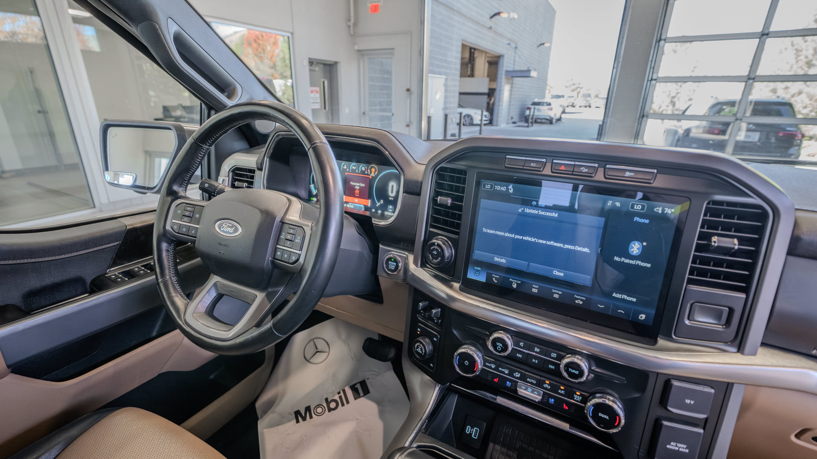 Used 2022 Ford F150 Lariat w/ Max Trailer Tow Package AWD/4WD image 19