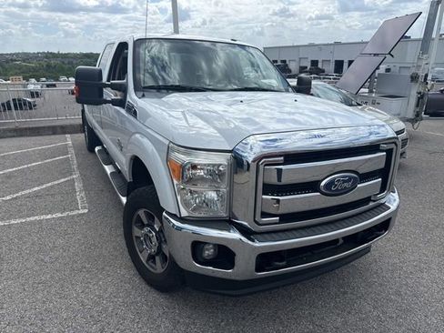 Used 2011 Ford F350 Lariat AWD/4WD image 3