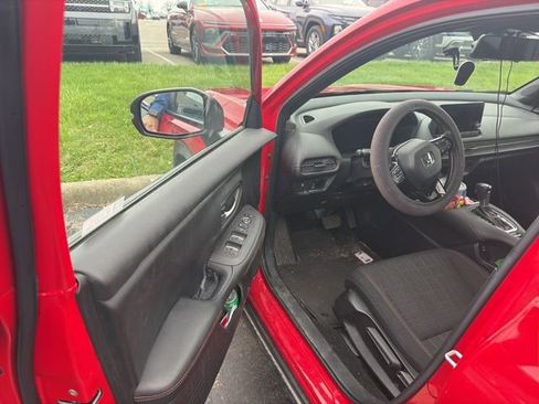 Used 2024 Honda HR-V Sport image 6