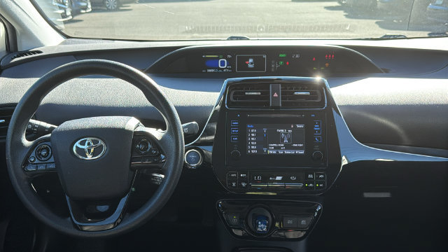 Certified 2019 Toyota Prius LE AWD/4WD image 24