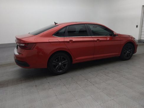 Used 2024 Volkswagen Jetta SE w/ Panoramic Sunroof Package FWD image 10