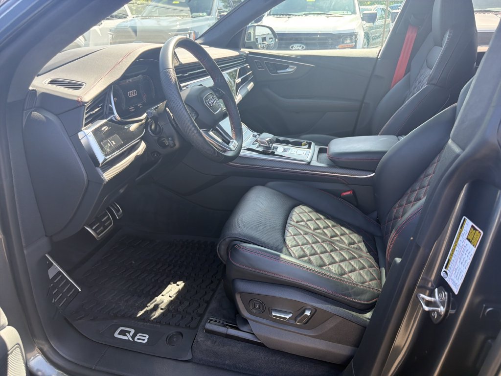 Used 2026 Audi Q8 Prestige w/ Prestige Package AWD/4WD image 11