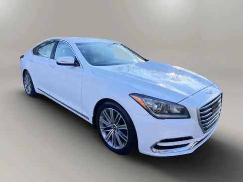 Used 2018 Genesis G80 3.8 RWD image 5