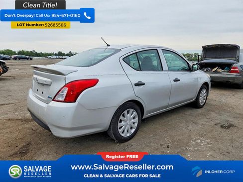 Used 2016 Nissan Versa S Plus FWD image 4
