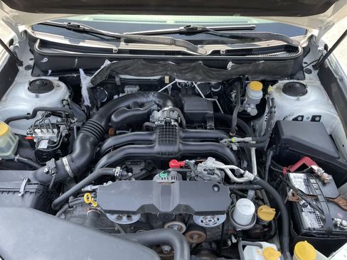 Used 2013 Subaru Legacy 2.5i Limited AWD/4WD image 33