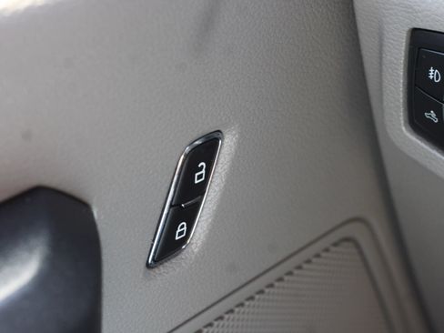Used 2018 Ford F150 XL w/ Equipment Group 101A Mid AWD/4WD image 16