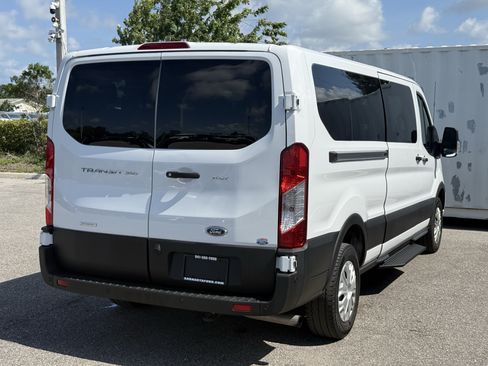Used 2025 Ford Transit 350 XLT RWD image 4