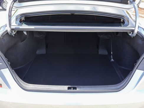 Used 2025 Toyota Camry LE image 29