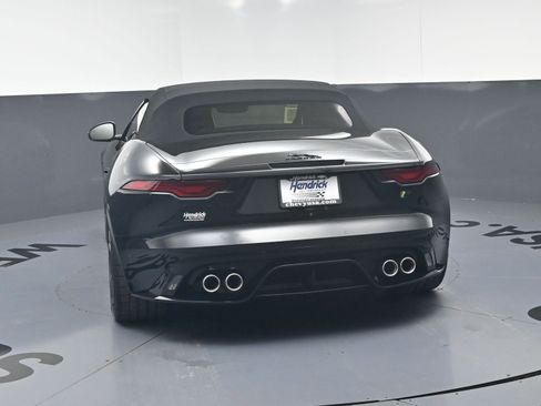 Used 2021 Jaguar F-TYPE R image 8