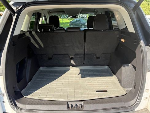 Used 2019 Ford Escape SEL AWD/4WD image 22