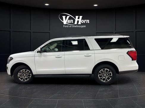 Used 2024 Ford Expedition Max XLT AWD/4WD image 4