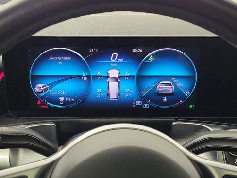 Used 2022 Mercedes-Benz GLB 250 image 15