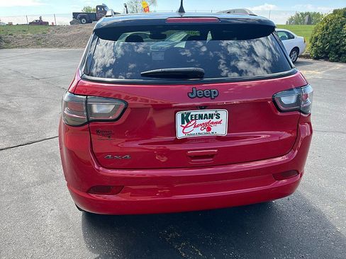 Used 2024 Jeep Compass Limited w/ Driver Assist Group I AWD/4WD image 7