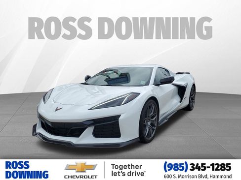 Used 2024 Chevrolet Corvette Z06 image 1