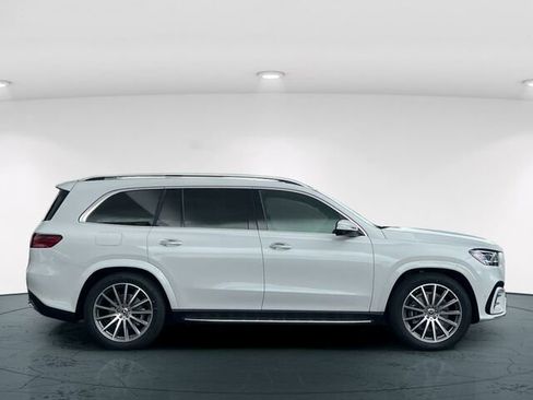 New 2026 Mercedes-Benz GLS 580 4MATIC image 7