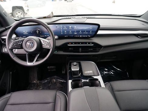 Used 2025 Buick Enclave Preferred image 25