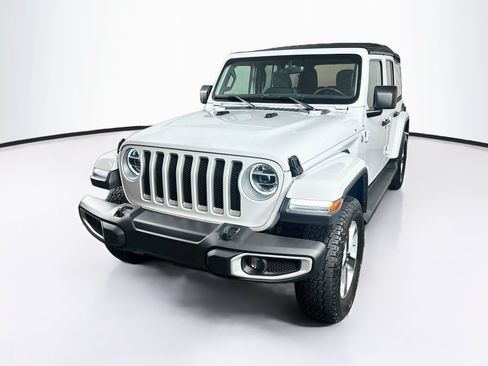 Used 2021 Jeep Wrangler Unlimited Sahara AWD/4WD image 3