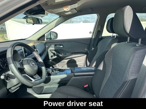 Used 2023 Nissan Rogue SV image 11