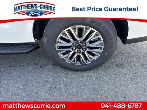 New 2026 Ford Expedition Platinum AWD/4WD image 17