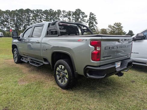 Certified 2024 Chevrolet Silverado 2500 Custom w/ Custom Value Package image 6