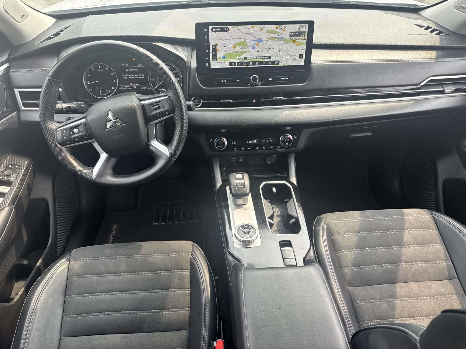 Used 2025 Mitsubishi Outlander SE AWD/4WD image 13