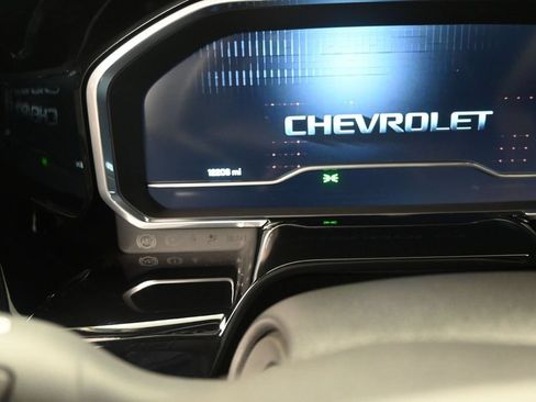 Used 2023 Chevrolet Silverado 1500 RST RWD image 10