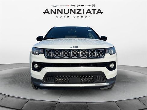 Certified 2024 Jeep Compass Limited image 8