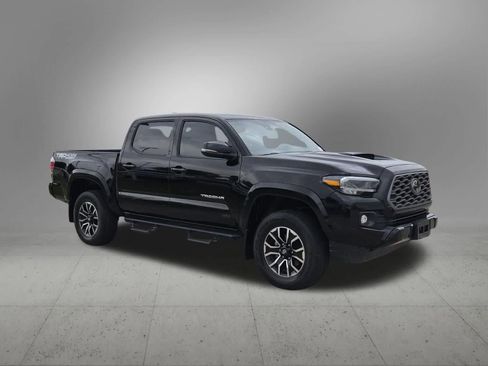 Used 2023 Toyota Tacoma TRD Sport w/ Technology Package AWD/4WD image 8