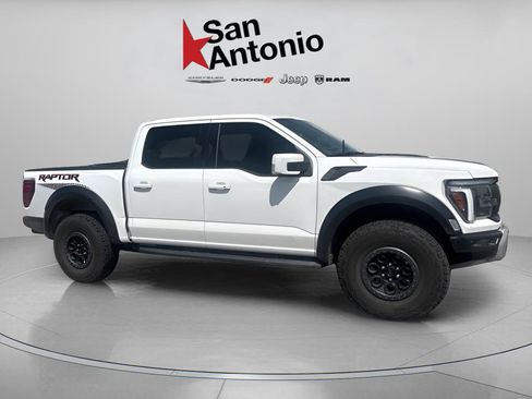 Used 2025 Ford F150 Raptor AWD/4WD image 31