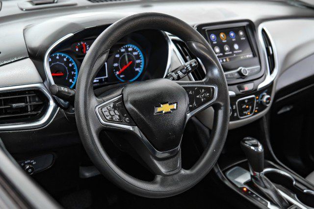 Used 2021 Chevrolet Equinox LS w/ LS Convenience Package FWD image 13