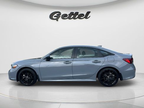 Used 2025 Honda Civic Sport Touring image 8