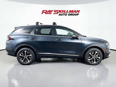 Used 2024 Kia Sportage EX AWD/4WD image 8