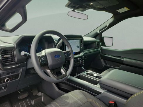 Used 2025 Ford F150 STX image 7