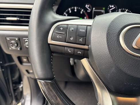 Used 2023 Lexus GX 460 Premium image 19