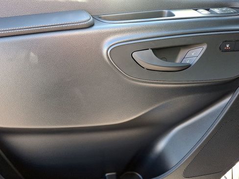 New 2025 Mercedes-Benz Sprinter 2500 image 9
