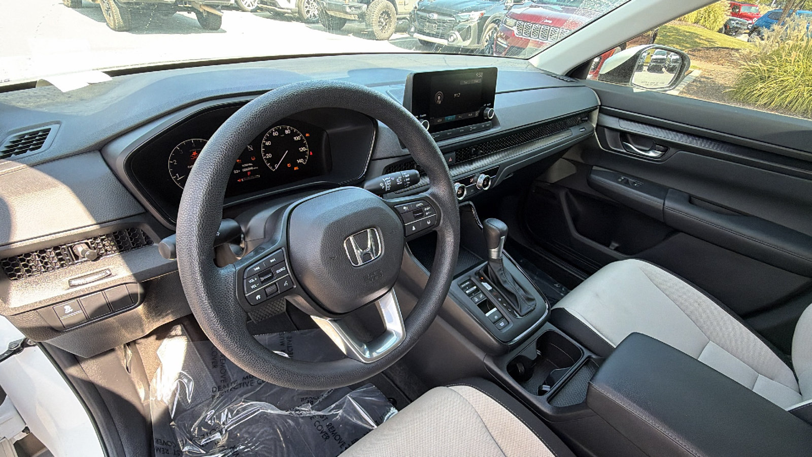 Used 2024 Honda CR-V LX image 14