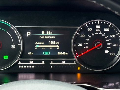 Certified 2023 Kia Sorento EX w/ Panoramic Sunroof Package image 37