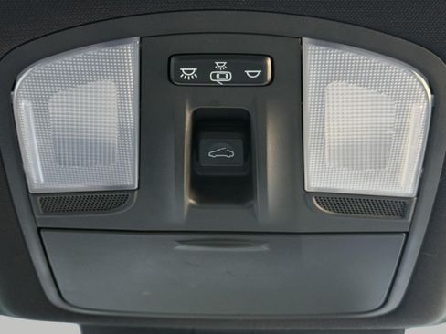 Used 2020 Hyundai Veloster Turbo Ultimate FWD image 39