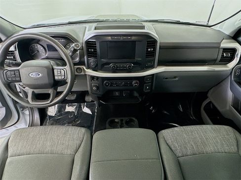 Used 2022 Ford F150 XLT w/ Trailer Tow Package image 16