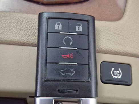 Used 2011 Cadillac STS AWD/4WD image 27