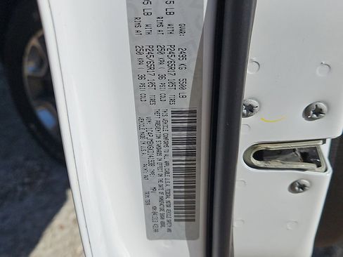 Used 2019 Jeep Cherokee Trailhawk w/ Trailer Tow Group image 33