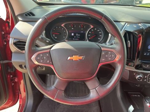 Used 2020 Chevrolet Traverse Premier image 19