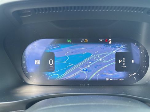 Certified 2026 Volvo XC40 B5 Plus AWD/4WD image 19