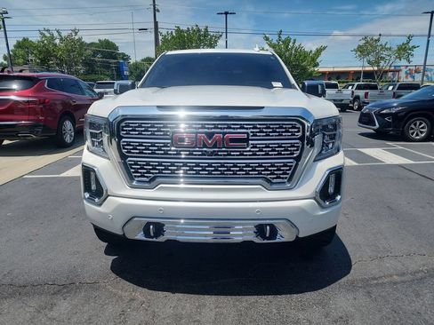 Certified 2019 GMC Sierra 1500 Denali w/ Denali Ultimate Package AWD/4WD image 3