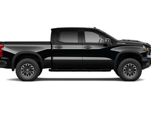New 2026 Chevrolet Silverado 1500 ZR2 image 3