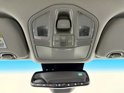 Used 2017 Hyundai Santa Fe Limited AWD/4WD image 56